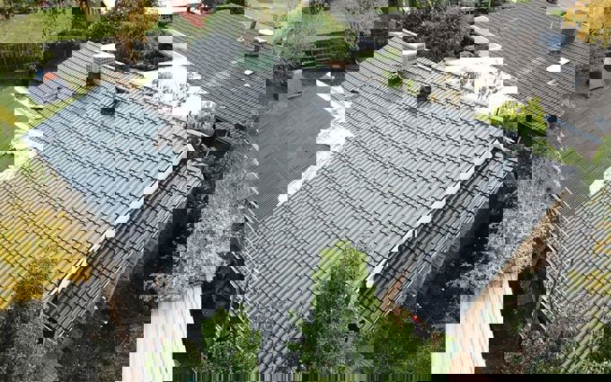 Signs roof restoration.jpg